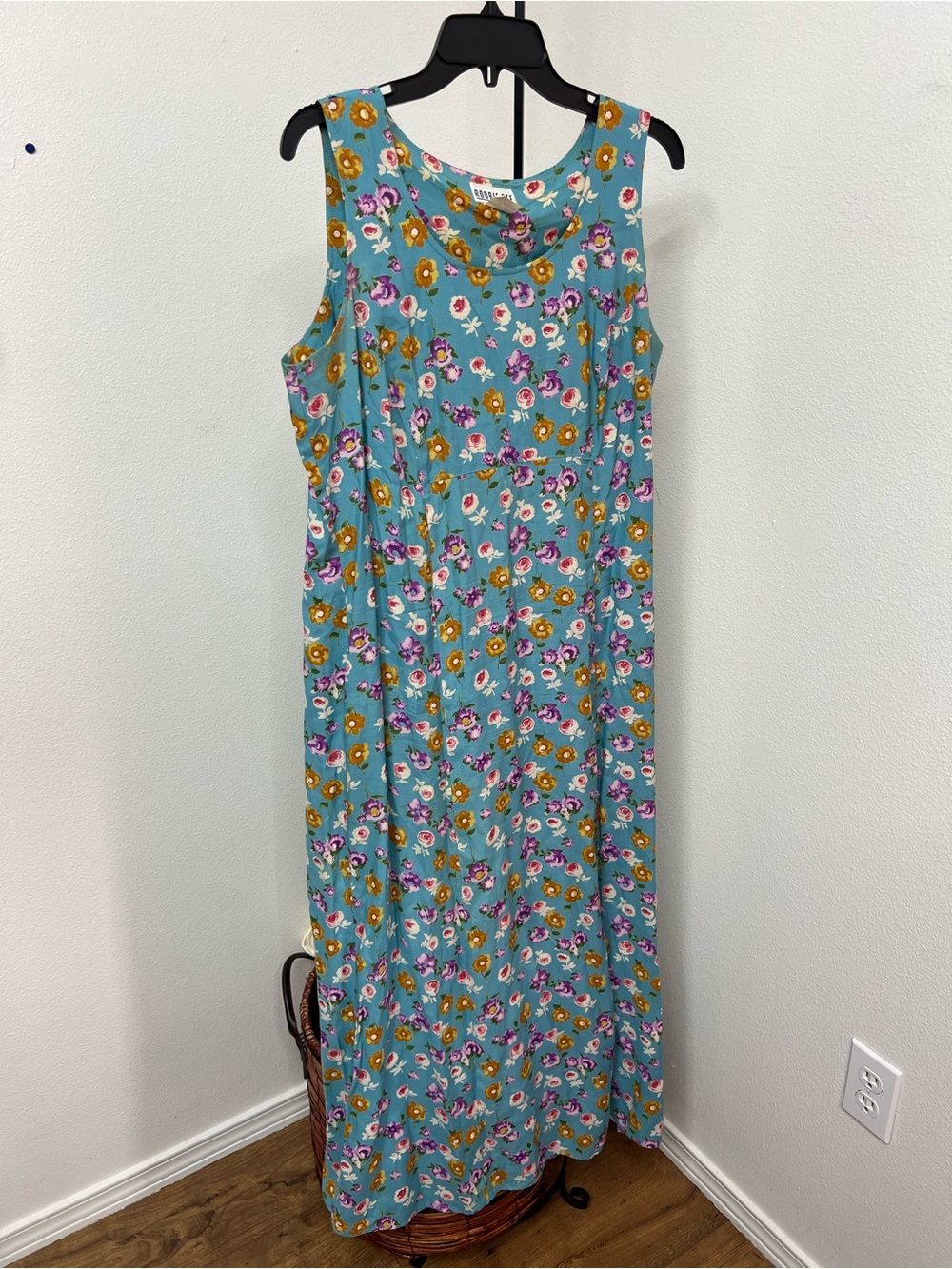 VTG Robbie Bee Turquoise Floral Sleeveless Maxi Dress